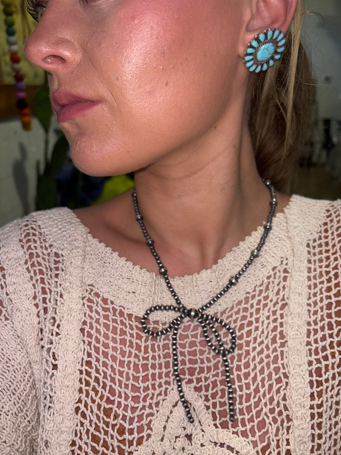 Bow Navajo pearl necklace