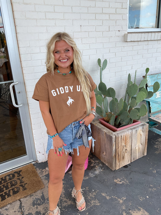 Giddy up tee