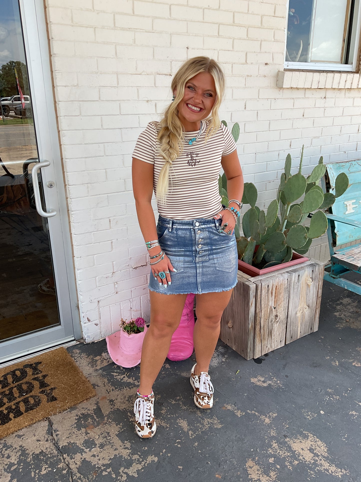 Giddy up baby tee